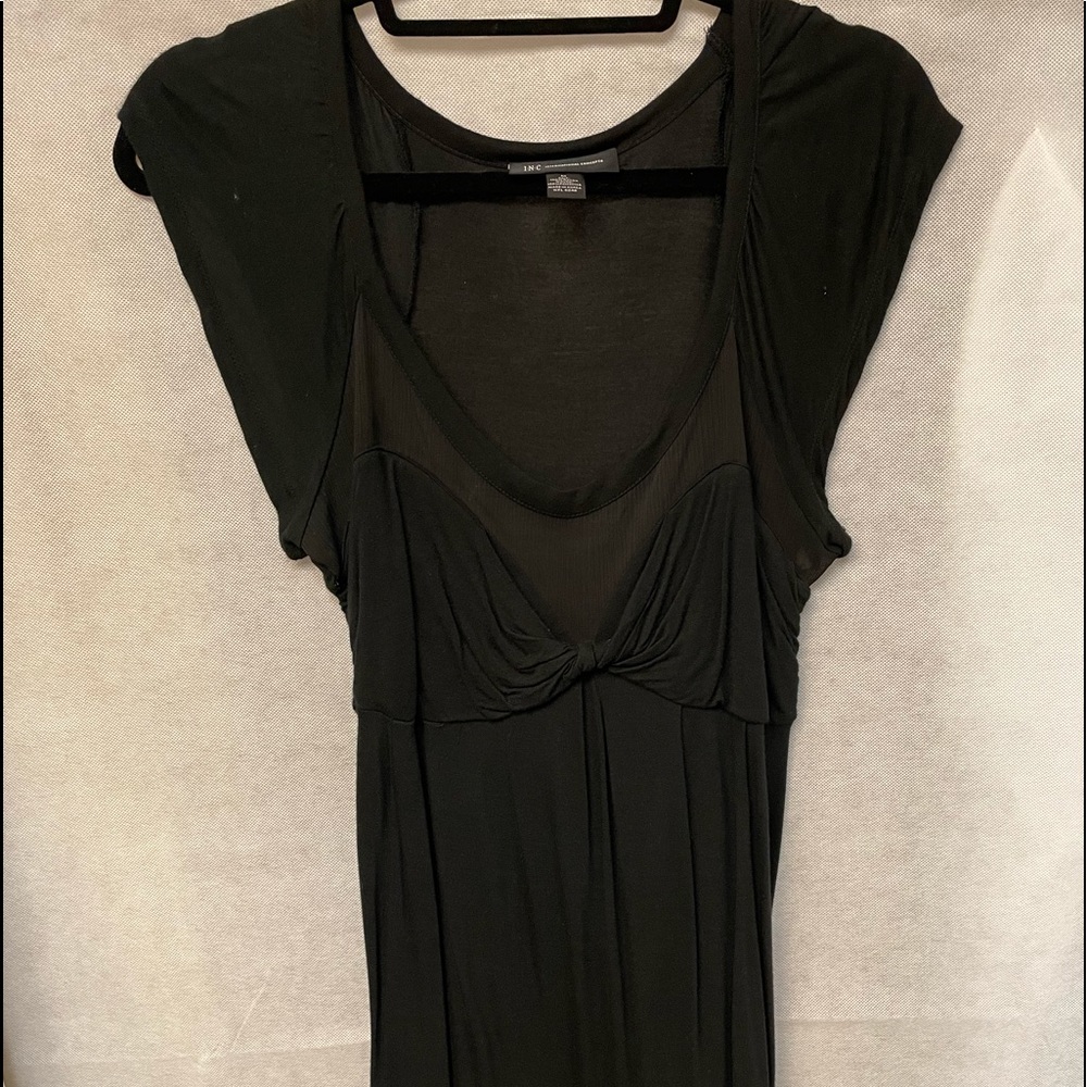 Black super cute top cap sleeves size m